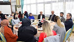 Sosyal Hayatın Her Alanında Kadın Olması Topluma Değer Kazandırır.. 