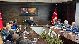 Üniversite Meseleleri Konuşuldu 