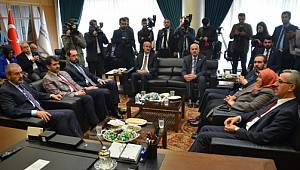 İstişare Etmeyen Bizden Değildir... 