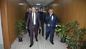 Vali Özkan'dan Rektör Özgül'e Ziyaret 