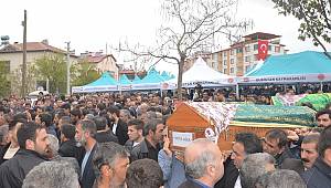 Elbistan’da Gözyaşları Sel Oldu 