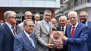 Taleplerinizi ve Beklentilerinizi Yetkili Makamlara Taşıyacağım 