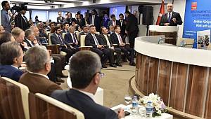 Başkan Güngör’den Yerel Yönetimler Sunumu 