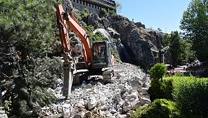 Pınarbaşı’na Otantik Kaya Köprü 