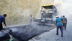 2 Bin 400 Metrelik Güzergah Asfaltlanıyor 
