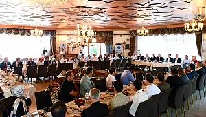 Gecemiz, gündüzümüz, söz verdiğimiz gibi Kahraman şehrimize hizmetle geçiyor