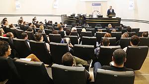  “İşletmelerde Sosyal Medya Yönetimi” Anlatıldı