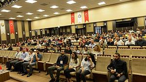 KSÜ’de Büyük Veri ve Yapay Zekâ Konferansı Düzenlendi 