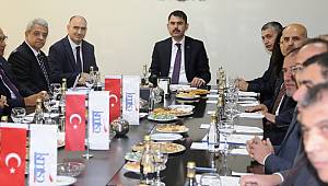 Çevre ve Şehircilik Bakanı Murat Kurum İş Dünyası İle Buluştu 