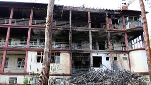 Hastanenin kullanılmayan ek binasında yangın 