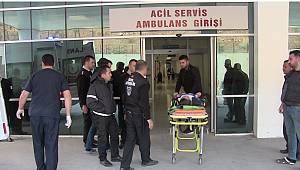 İki Otomobil Çarpıştı: 9 Yaralı 