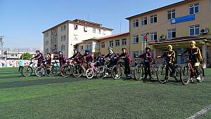 Okula Pedal Çevirdiler 