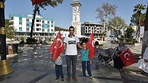 Türkoğlu'nda Barış Pınarı Harekatına bayraklı destek 