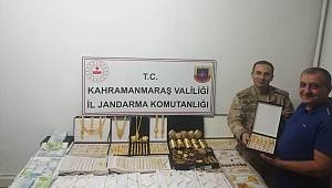 Altın taşıyan kuyumcuları gasbeden 5 zanlı yakalandı 