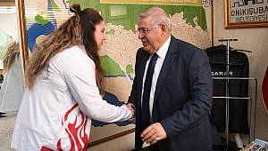 Avrupa Şampiyonu’ndan Başkan Mahçiçek’e Ziyaret 