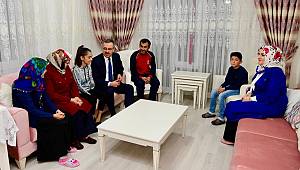 Başkan Güngör’den Milli Yüzücüyü Ziyaret Etti 