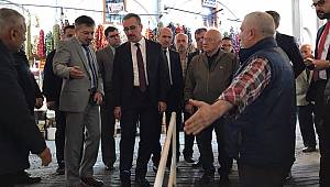 Başkan Güngör Esnafla Sohbet Etti 