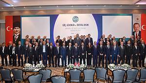 Rektör Can Adana’da Düzenlenen Göç Güvenlik ve Sosyal Uyum Çalıştayına Katıldı 