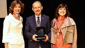 “Sağlıkta Başardığımızı Diğer Alanlarda da Başarmalıyız” 