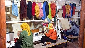 Dulkadiroğlu’nda El Emeği Göz Nuru Halılar İlmek İlmek İşleniyor 