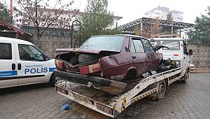 Kahramanmaraş'ta çekiciyle eski model araç çalıp parçalayan zanlılar yakalandı 