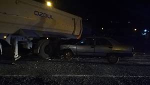 Kahramanmaraş'ta tır ile otomobil çarpıştı: 2 yaralı 