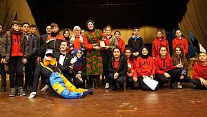 Ödüller Sahiplerini Buldu 