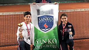 SANKO Okullarının Tenis Başarısı..
