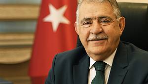 Yeni yılda ülkemizin daha aydınlık, daha müreffeh yarınları olduğuna tüm kalbimizle inanıyoruz 