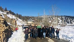 Çığ altında kalarak ölen işçinin cenazesi Kahramanmaraş'ta defnedildi 