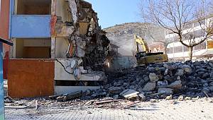 Ekinözü İçmeleri Turizme Hazırlanıyor 