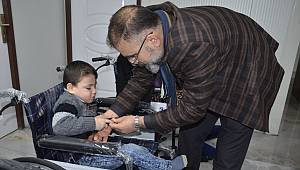 Kahramanmaraş'ta 300 bin mavi kapak 10 engelliye tekerlekli sandalye oldu 