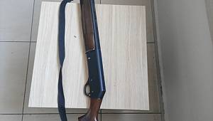 Komşusunun kuşunu tüfekle öldüren kişi gözaltına alındı 