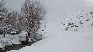 Kahramanmaraş'ta 110 mahalle yolunda ulaşım sağlanamıyor 