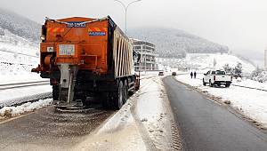 Kaldırımlarda Kar Temizliği 
