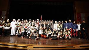 Kurtuluş Destanı Tiyatro ile Anlatıldı 