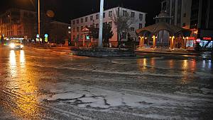 Göksun Belediyesi’nin Gece Gündüz Dezenfekte Çalışmaları Devam Ediyor 