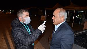 Kahramanmaraş'a giriş yapan vatandaşlar sağlık kontrolünden geçiriliyor 