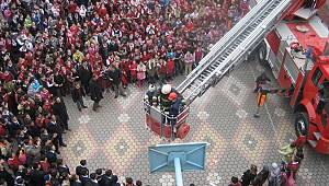 Okullarda yangın ve deprem eğitimleri 