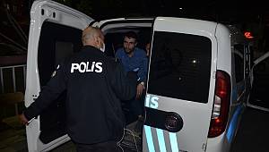 Kahramanmaraş'ta havaya ateş edilen araçtaki 4 kişi yakalandı 