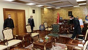 KSÜ’de Dezenfekte Çalışmaları Aralıksız Sürüyor 