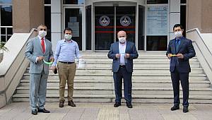 Yüz Koruyucu Siperlik Maskeleri Milli Eğitim Müdürlüğüne Teslim Edildi