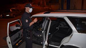 Aranan İki Şüpheli Kovalamaca Sonucu Yakalandı 