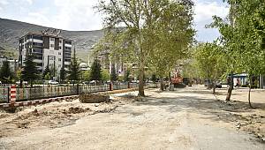 Elbistan Belediyesinden Ceyhan Nehri Kıyısına Yeni Makyaj 