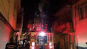 Evin Bacasında Yangın Çıktı 