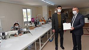 Göksun Tekstil Atölyesinde 10 Bin Adet Maske Üretildi 