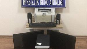 Kahramanmaraş'ta bilgisayar çalan iki kişi yakalandı 