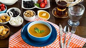 Oruç tutarken sıvı kaybını önlemenin altın kuralları 