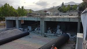 Çağlayancerit Turizm Kompleksi inşaatı devam ediyor 