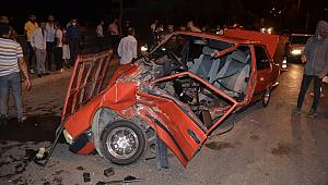 İkiye bölünen otomobilden sağ kurtuldu 